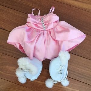 Build-A-Bear figure skating outfit set and bear